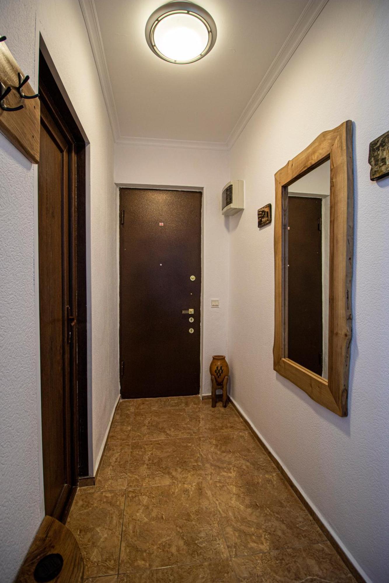 Cozy Apartment On Kostava Тбилиси Екстериор снимка