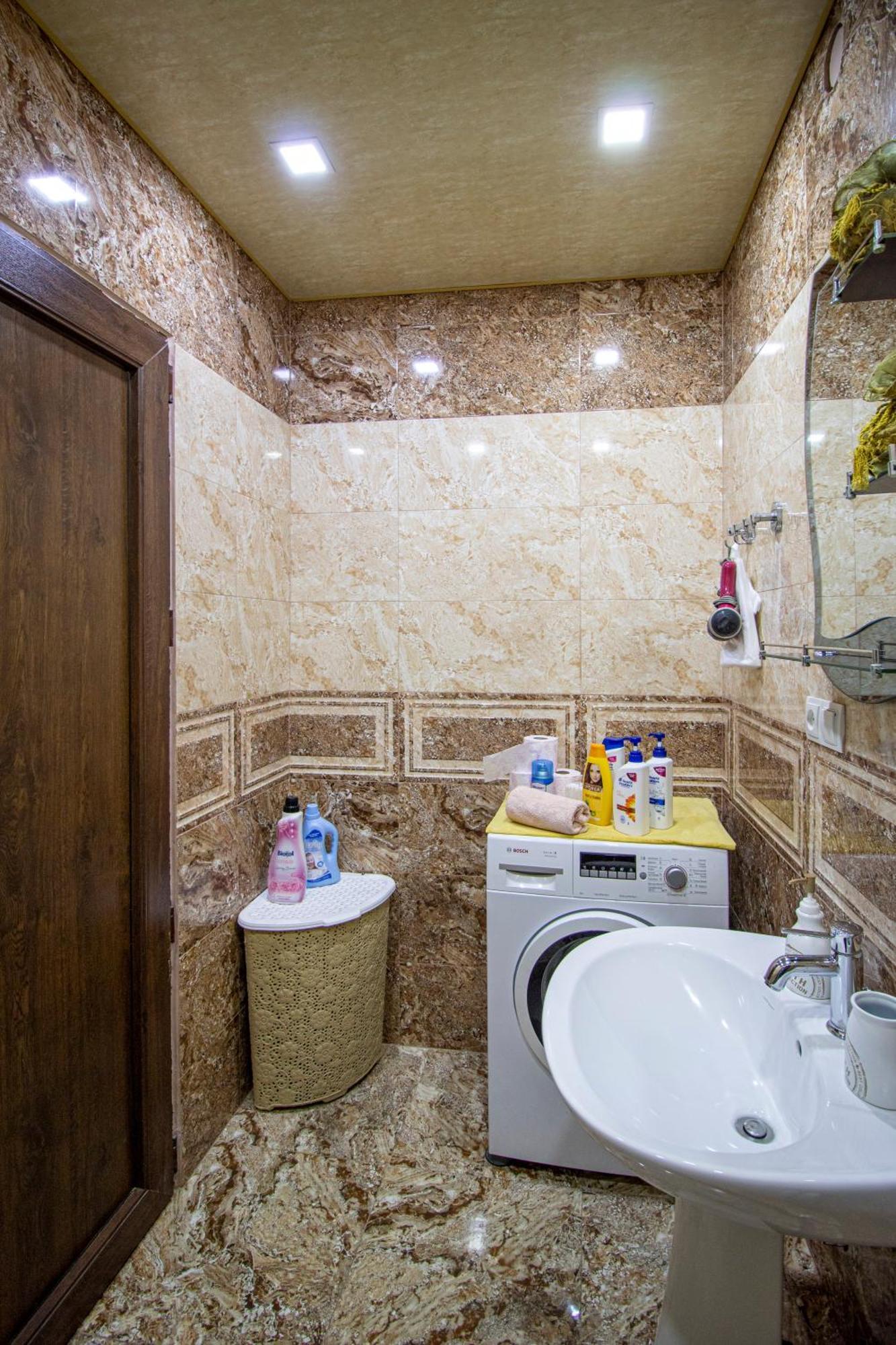 Cozy Apartment On Kostava Тбилиси Екстериор снимка